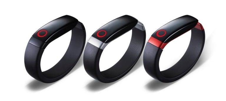 LG ienāk fitnesa tehnoloģiju tirgū, prezentējot Lifeband touch aproci un Heart Rate austiņas