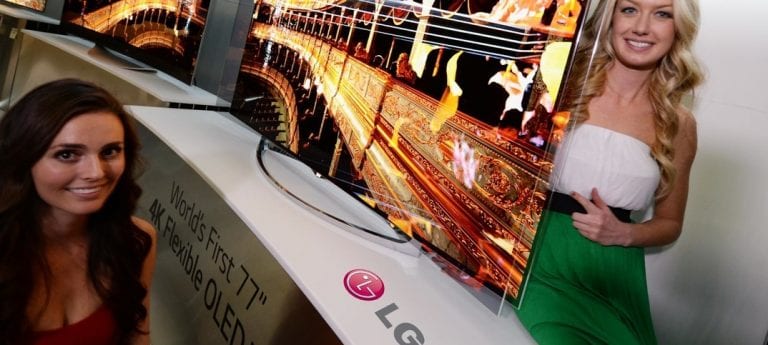 Izstādē CES 2014 LG prezentē pasaulē pirmo elastīgo OLED televizoru