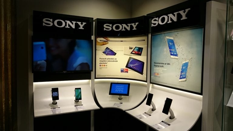 Rīgā atvērts Sony Mobile tirdzniecības punkts un aizsākas Xperia iepazīšanās nedēļa