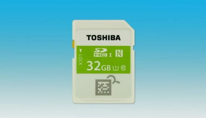 Toshiba parāda pasaulē pirmo atmiņas karti ar NFC