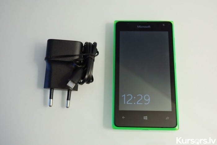 Lumia 532 004