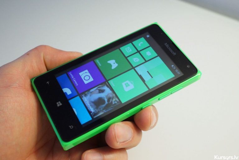 Microsoft Lumia 532 (galerija)