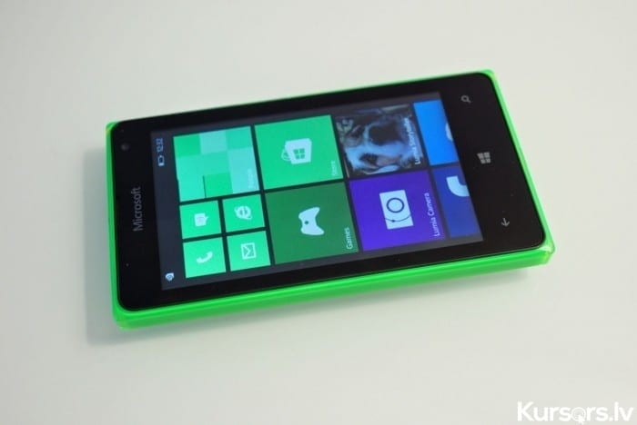 Lumia 532 019