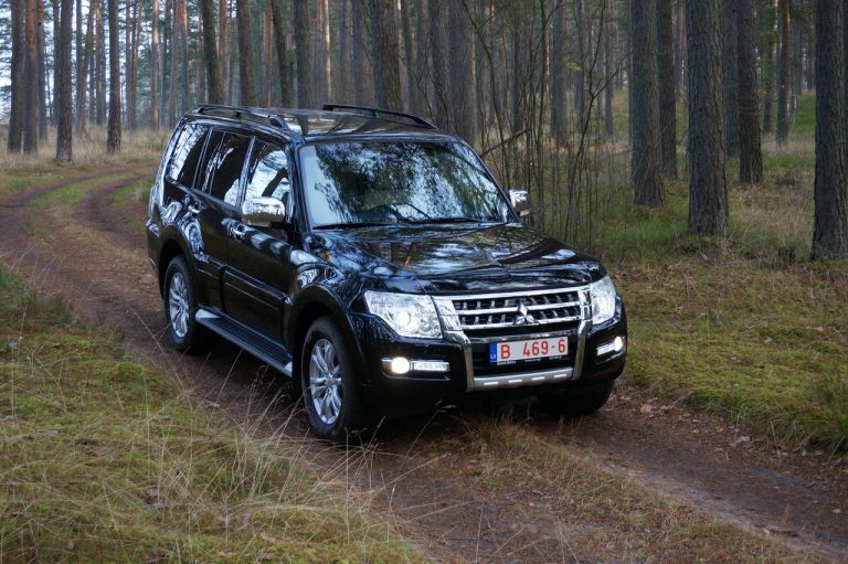 Pirmie iespaidi par Mitsubishi Pajero