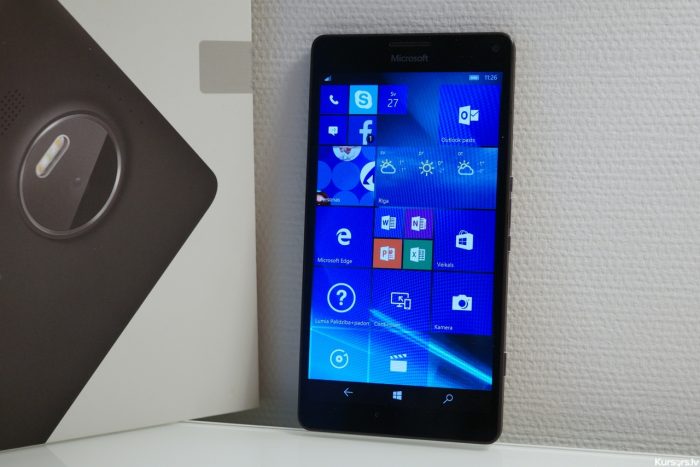 Lumia 950 XL 021