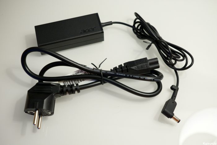 Acer Aspire R11 003