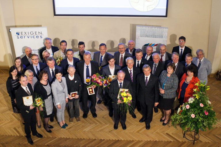 Prestižo Eižena Āriņa balvu datorikā iegūst Aivars Lorencs un Valdis Lokenbahs