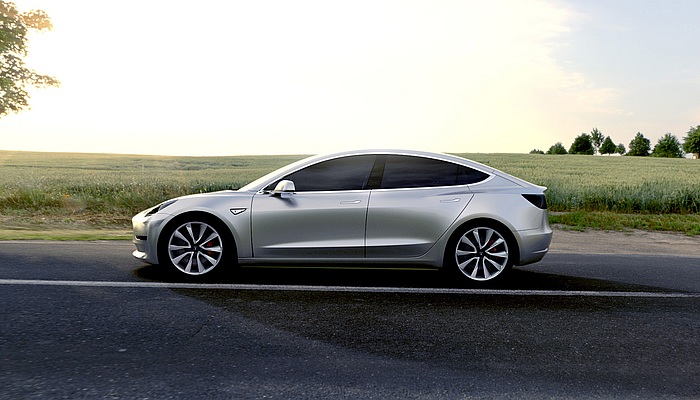 Puse no Norvēģijā reģistrētajiem auto ir elektroauto, populārākais zīmols – Tesla