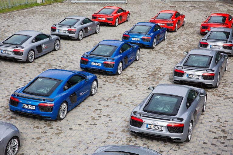 Nedēļas nogalē Rīgā notiks sportisko superauto Audi R8 parāde