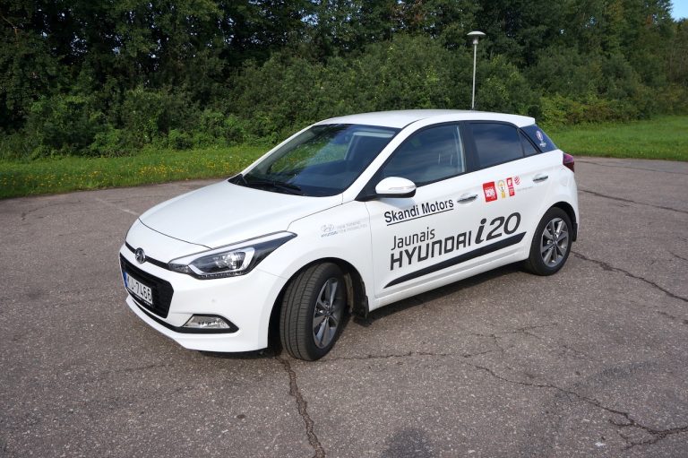 Kursors izmēģina Hyundai i20 un i20 Active