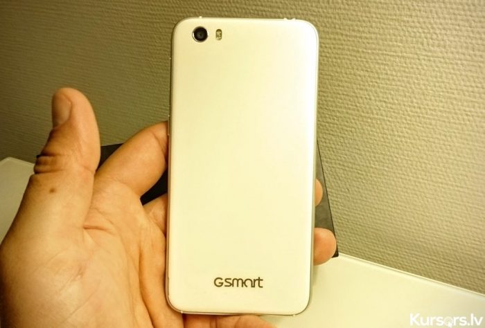 Gigabyte GSmart Classic LTE 011