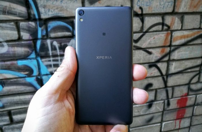 xperia-e5-010
