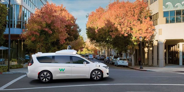 Google Waymo izziņo pašbraucošus mikroautobusus