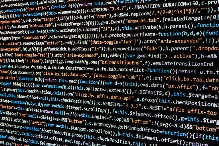 Nosauc 2016. gada sāpīgākās digitālās drošības mācības