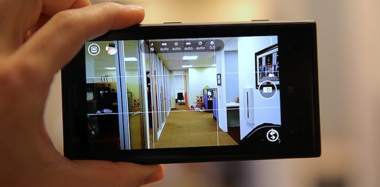 Microsoft ieliec fotoaparātu sensorus, padara attēlu perfekti asu