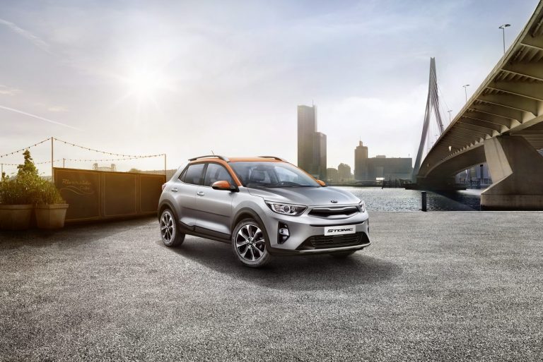 Kia prezentē Stonic – vizuāli pievilcīgu un pārliecinošu kompakto krosoveru