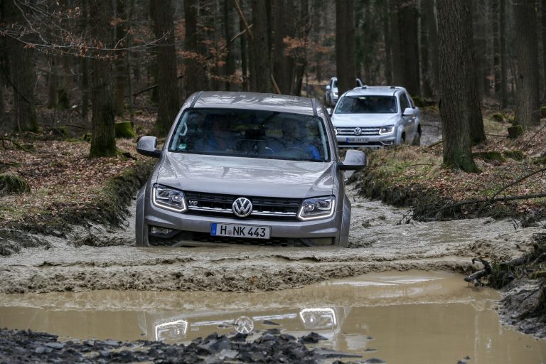 Volkswagen komerctransports papildina 4MOTION modeļu klāstu