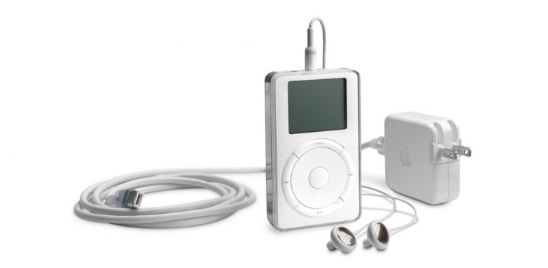 Pirms 16 gadiem tika izlaists pirmais iPod
