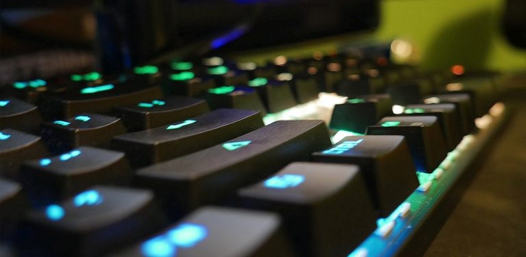 Lētos datoru aksesuāros var būt pārsteigumi – taustiņsitienu reģistrētāji