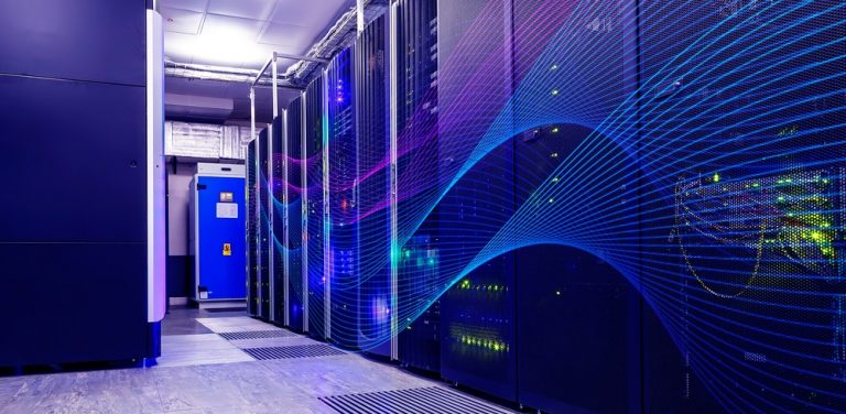 Visus Top 500 superdatorus darbina Linux operētājsistēmas