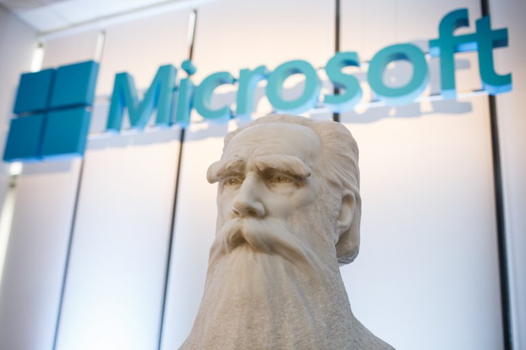 Microsoft vienojas par sadarbību ar starptautisku riska kapitāla fondu Inovāciju centra ietvaros