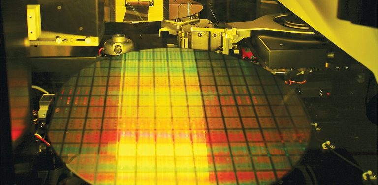 Trampa tarifu izmaiņas var būtiski skart Apple, Nvidia un citus ASV uzņēmumus