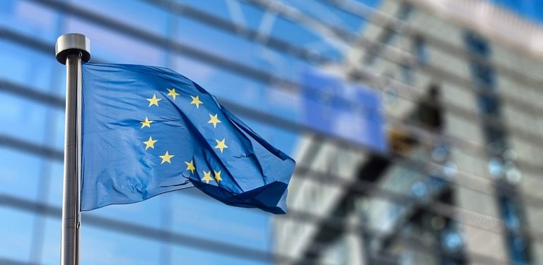 Eiropas Komisijas pieprasa sociālo mediju liegumu bērniem līdz 16 gadiem