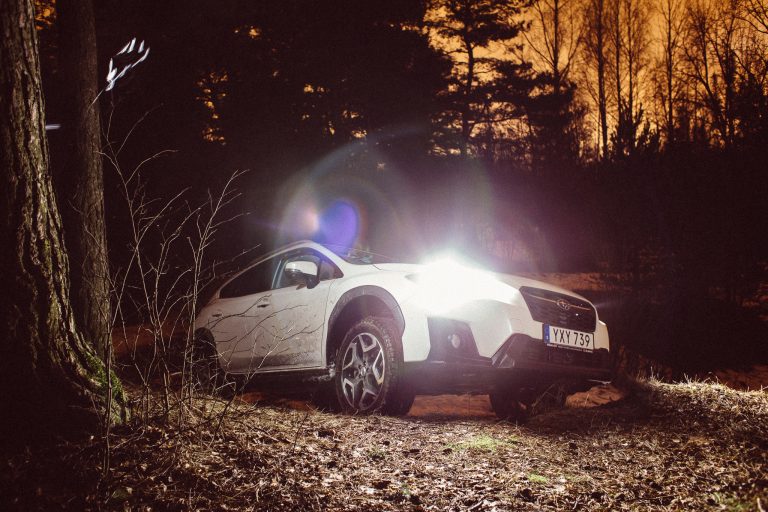 Kursors izmēģina jauno Subaru XV