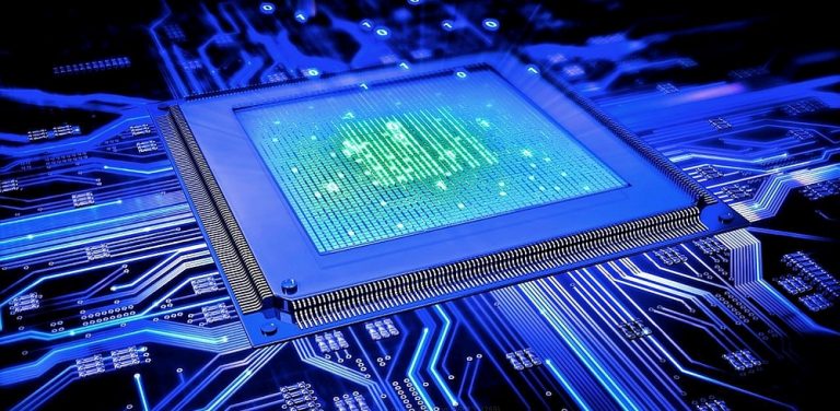 Intel ražos pirmo 5.00 GHz procesoru Core i7-8086K