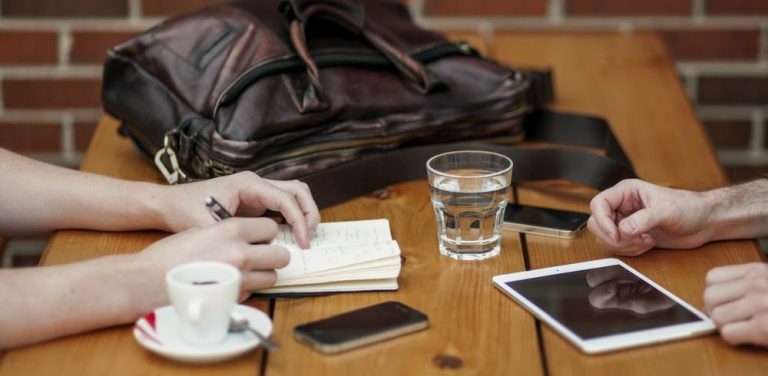 Pētījums – Android lietotnes, visticamāk, tevi neizspiego