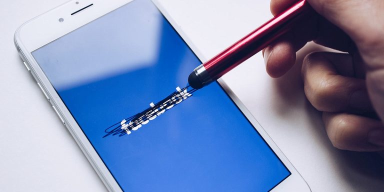 Facebook atkal vāc datus bez tavas ziņas, šoreiz kārta telefona numuram