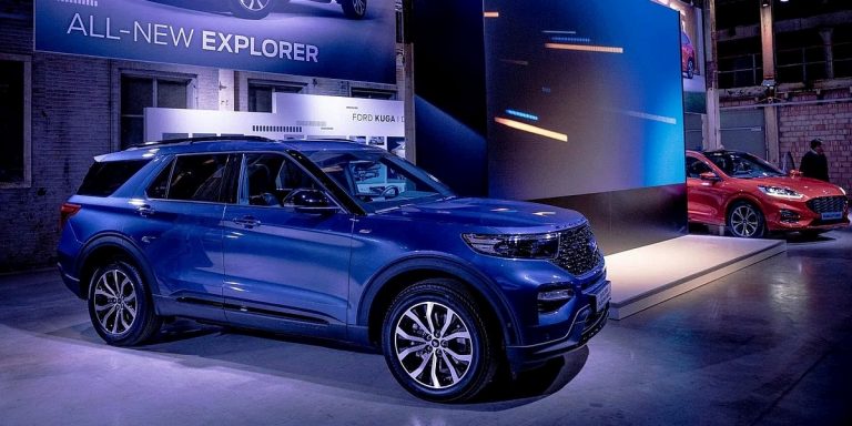 Ford Eiropai gatavo Mustang izskata SUV un sauju ar hibrīdiem