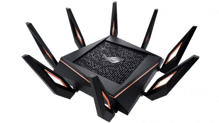ASUS ROG Rapture GT-AX11000 maršrutētāja apskats