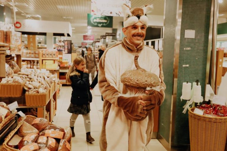 “Stockmann” ieviesta pasaulē lielākā mobilo maksājumu sistēma “Alipay”