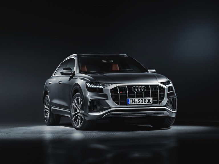 Audi iepazīstina ar sportisko Audi SQ8