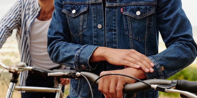 Levi’s izziņojis ar Google tehnoloģijām darbinātu viedo jaku