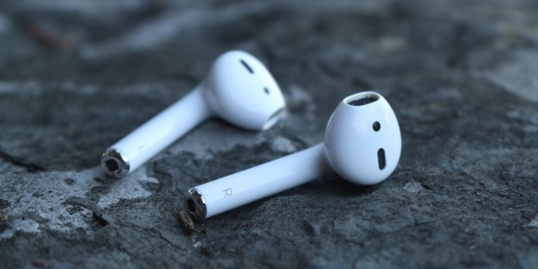 Apple, iespējams, tiešām gatavo $399 over-ear StudioPods austiņas