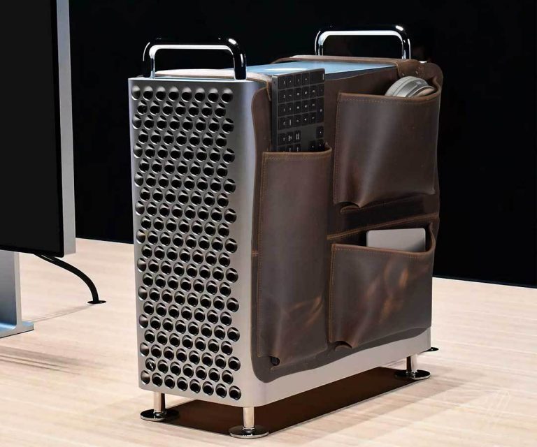 Pilnam Mac Pro aprīkojumam nepieciešamas vēl tikai seglu somas