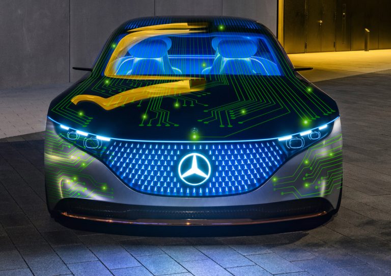 “Mercedes” uzsāk sadarbību ar “Nvidia” auto datorsistēmu izstrādē
