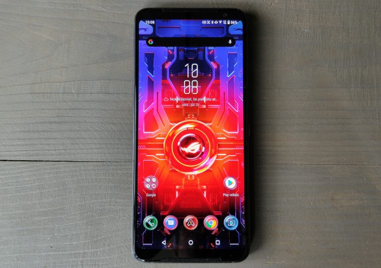 ASUS ROG Phone III apskats – īstena gaisa dzese, mežonīga jauda, gandrīz pieņemama cena