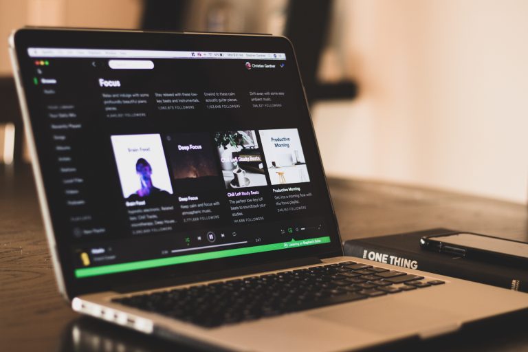 Spotify piedāvā podkāstus arī video formātā
