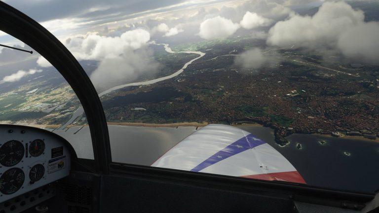 Flight Simulator būs iespējams spēlēt ar virtuālās realitātes brillēm