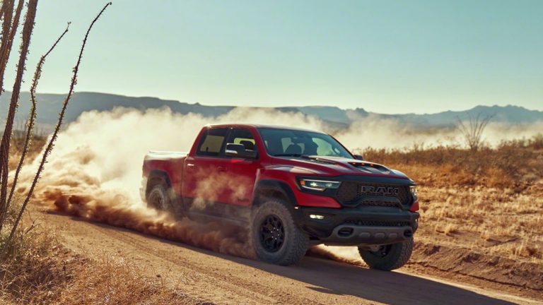 RAM: Klienti vēlas V8 dzinēju nevis elektroauto