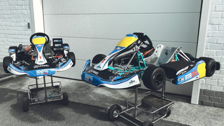 “Blue Shock Race” elektrokartings ierindots pirmajā vietā pasaules reitingā