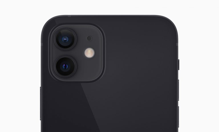 Apple iPhone 12 kameru var nomainīt tikai ar speciāliem instrumentiem