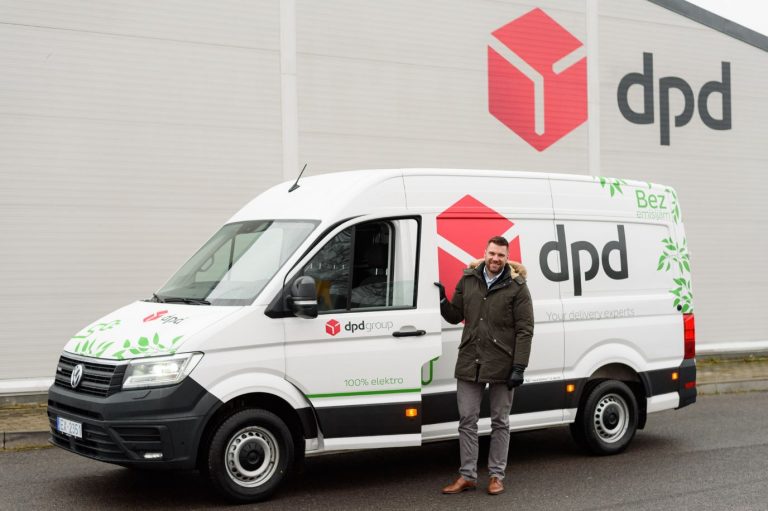 DPD Latvija saņem pirmos 12 elektroauto videi draudzīgākā autoparka izveidei