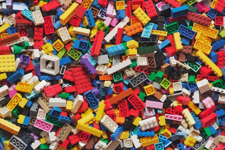 Noderīgi digitālie resursi LEGO faniem
