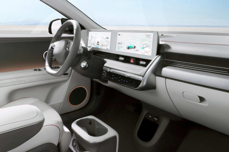 Arī Hyundai izskata iespējas pieprasīt papildus samaksu par dažādu funkciju lietošanu