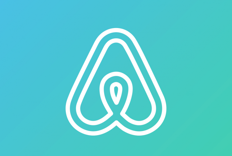 “Airbnb” slēps potenciālo viesu vārdus, lai cīnītos pret diskrimināciju