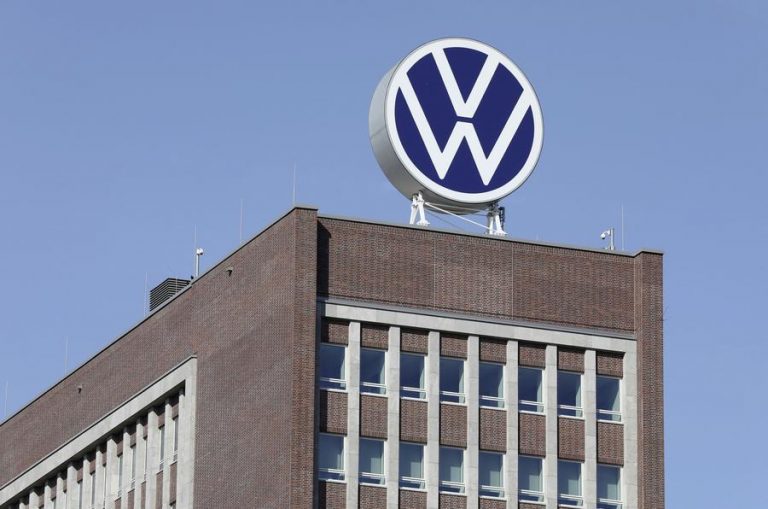 Volkswagen vadība dos zaļo gaismu Audi un Porsche iesaistei Pirmajā Formulā